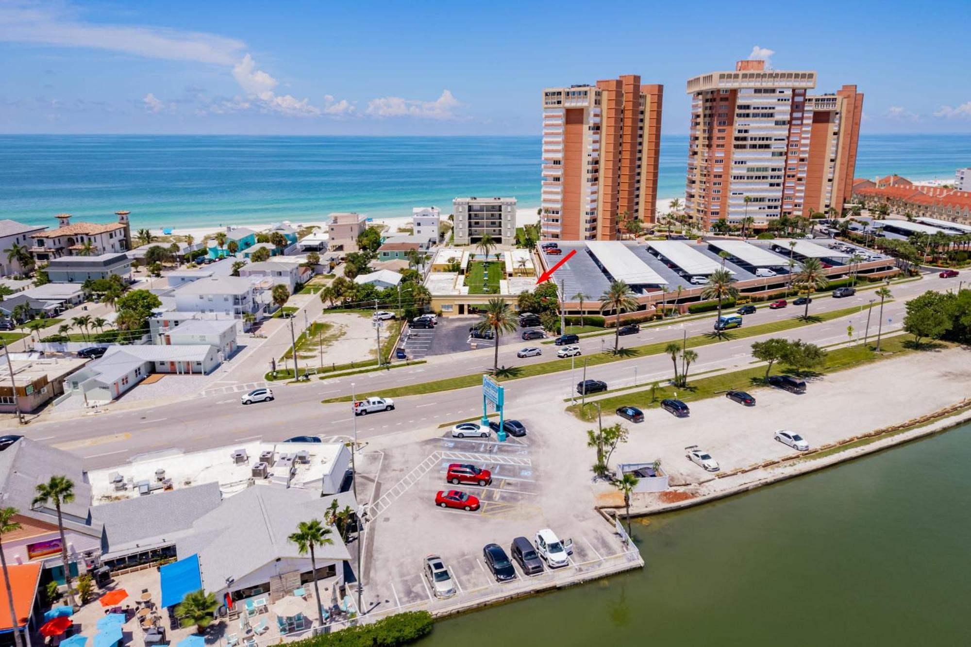 Beachside Retreat W Heated Pool St. Pete Beach Exterior photo